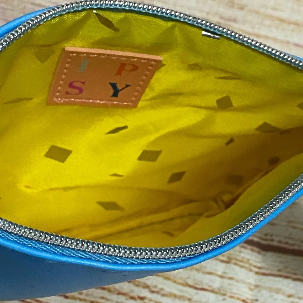 IPSY Bag